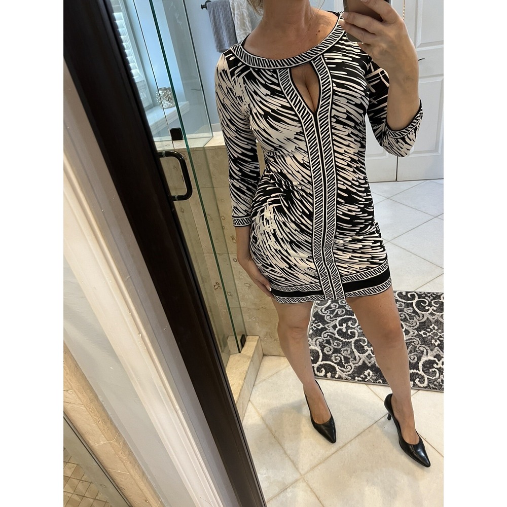 BCBGMAXAZRIA Marilyn Monroe Vibe Sexy Sheath Dress XS Black White CLN63P05